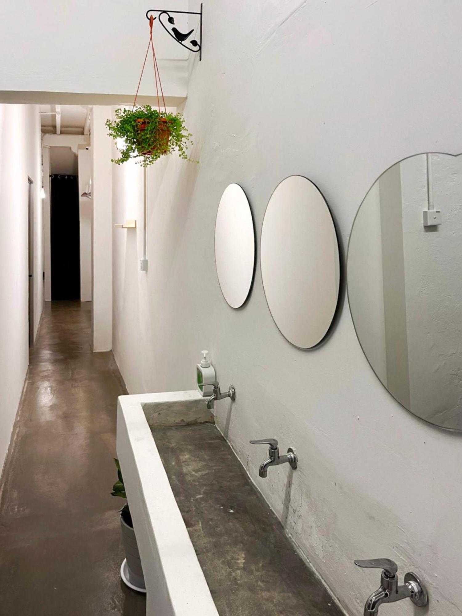 Pine Armenian Hostel George Town Ngoại thất bức ảnh