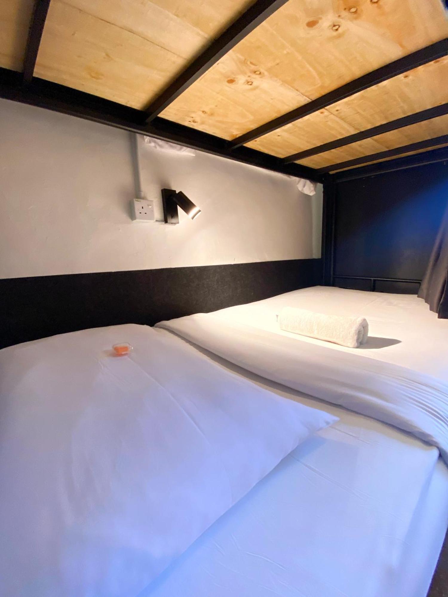 Pine Armenian Hostel George Town Ngoại thất bức ảnh