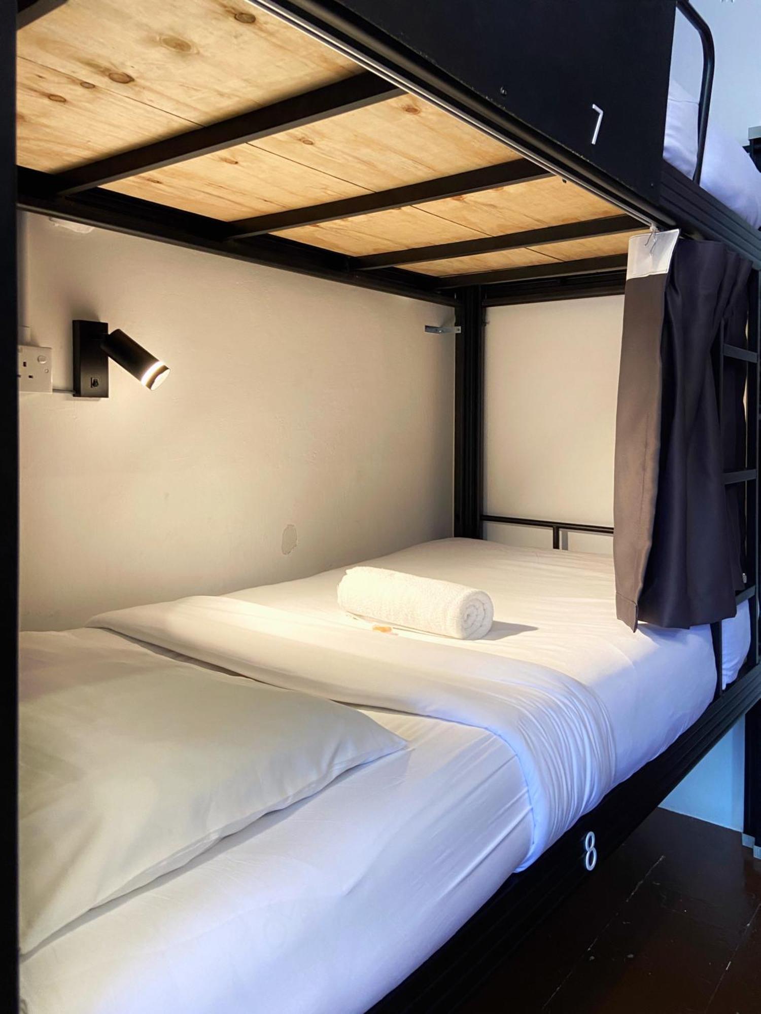 Pine Armenian Hostel George Town Ngoại thất bức ảnh